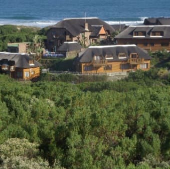 Myoli Beach Restaurant & Cabanas