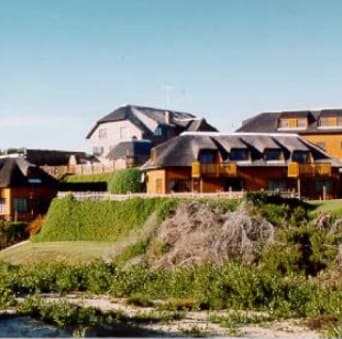 Myoli Beach Restaurant & Cabanas